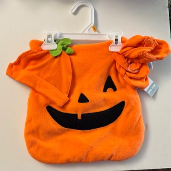 NEW! Pumpkin costume One Size for Babies - Picture 1 of 2